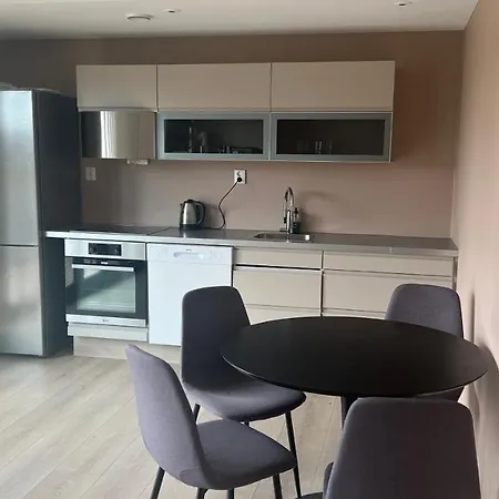 Moderne Med Panorama Utsikt